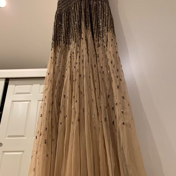 Adrianna Papell Cap sleeve v-neck beaded nude gown - Picture 6 of 8